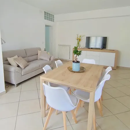Serao House, 1 Piano In Centro Апартаменты *